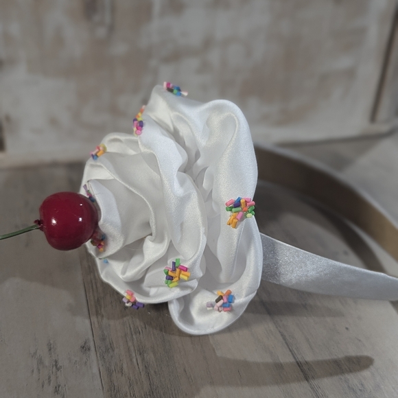 COPY - New cherry headband - Picture 5 of 8